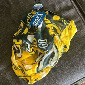 NWT Green Bay Packers infinity scarf